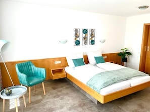 Premium Double Room | Hypo-allergenic bedding, desk, blackout curtains, soundproofing - Gasthof Adler (Hettingen)