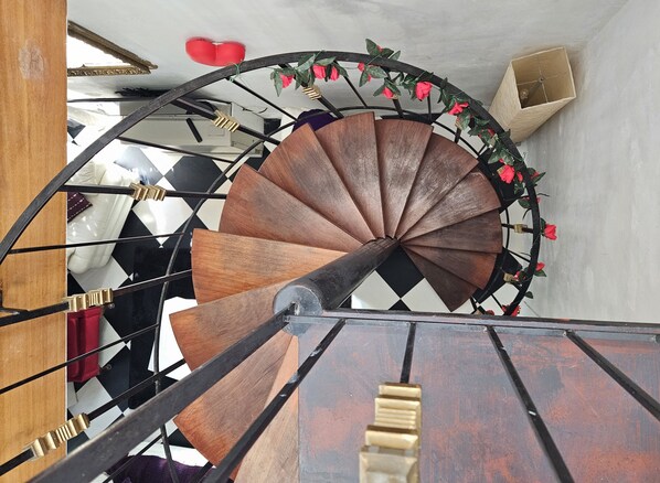 Interior - Bohemian Beach Bliss 1 mins walk to the beach and 3 mins to Semaphore shops! (Semaphore)