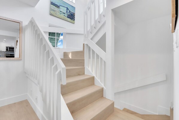 Interior - Beautiful  Townhouse, a few steps from the Beach (Lauderdale-By-The-Sea)