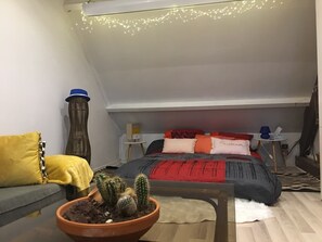 1 chambre, fer et planche à repasser, Wi-Fi, draps fournis