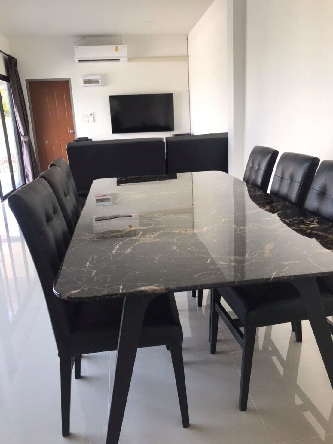 55-inch Smart TV with cable channels, TV