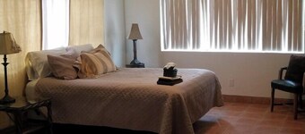 Pheasant Run Lodge - Studio