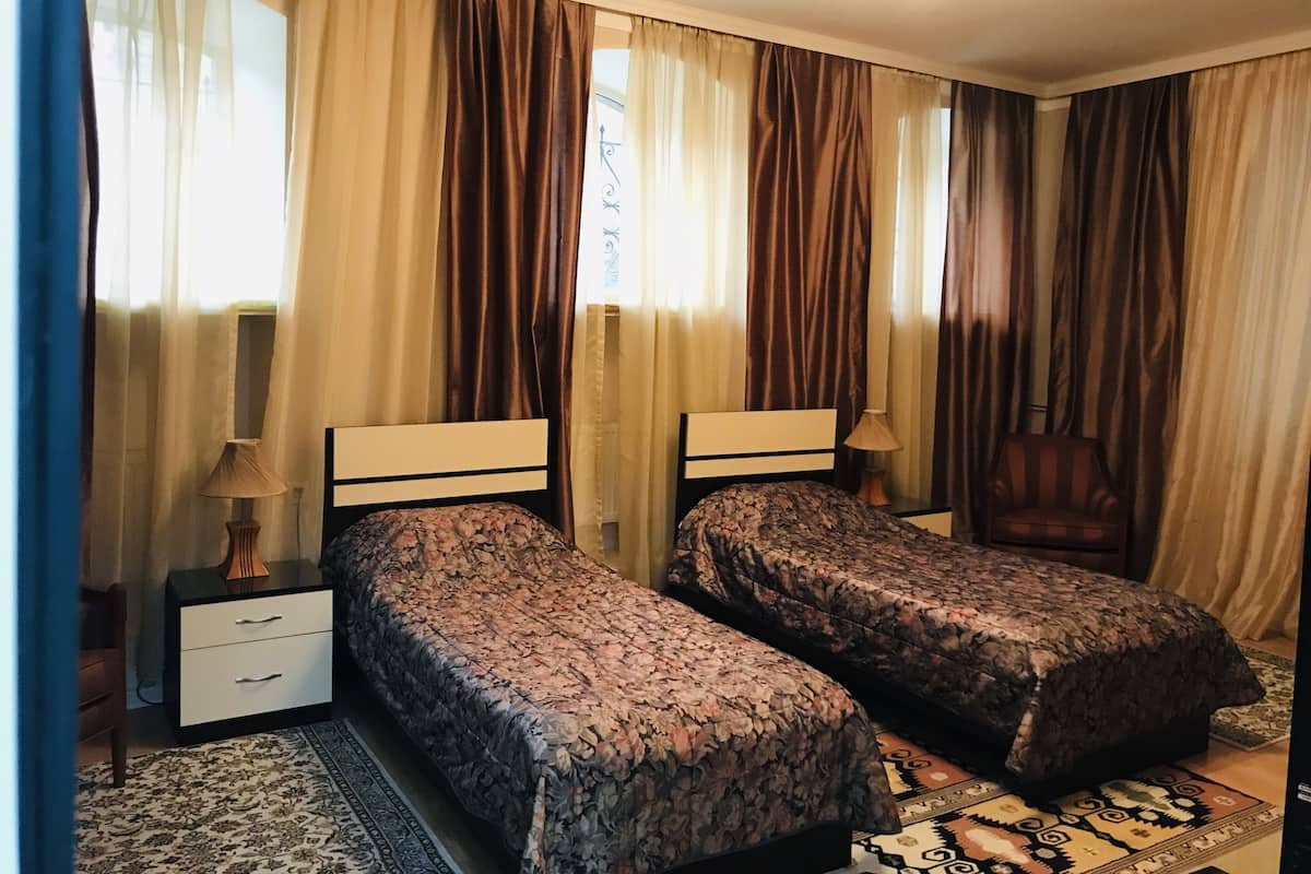 Departamento | Escritorio, tabla de planchar con plancha y wifi gratis