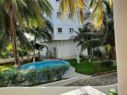 Jerusalem of Cancun Pansion Apts.