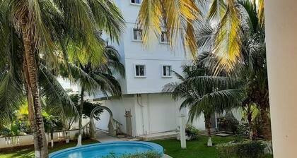 Jerusalem of Cancun Pansion Apts.