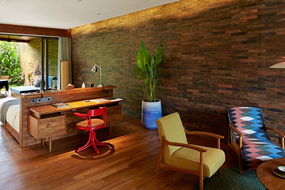 Garden Suite | Premium bedding, free minibar items, in-room safe