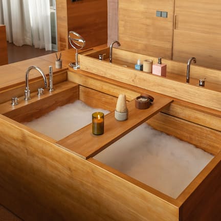 Skyview Sanctuary | Bathroom | Shower, free toiletries, hair dryer, bathrobes