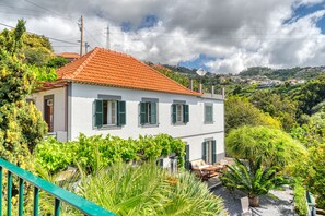 Property grounds - Casa de Ponte, a Home in Madeira (Ponta do Sol)