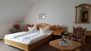 1 bedroom, WiFi, bed sheets - Hotel-Gasthaus Steiger - double room (Gräfenthal)