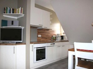 電子レンジ、オーブン、食器洗い機、コーヒー / ティーメーカー