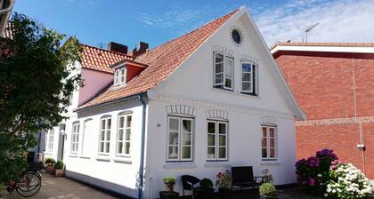 Carl-Häberlin-Str. 15, EG