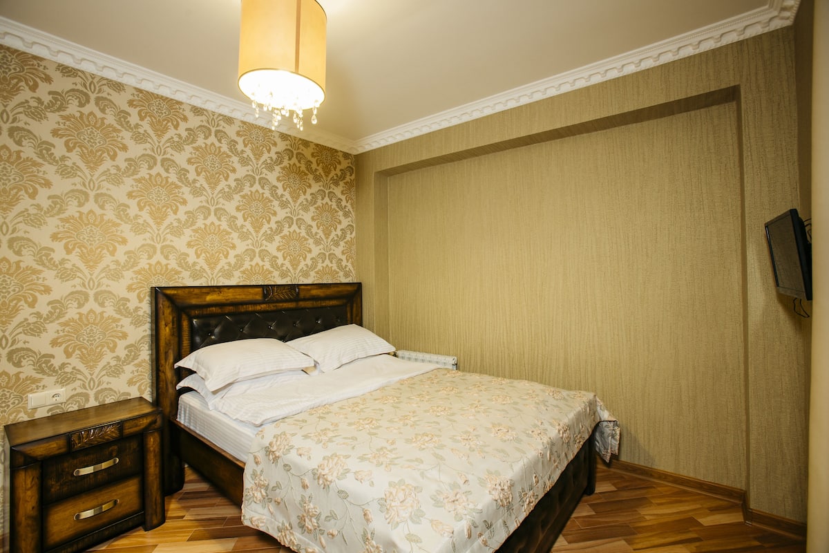Presidential Suite | Premium bedding, Select Comfort beds, in-room safe, desk