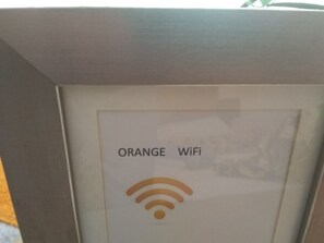1 makuuhuone, silitysrauta/-lauta, Wi-Fi