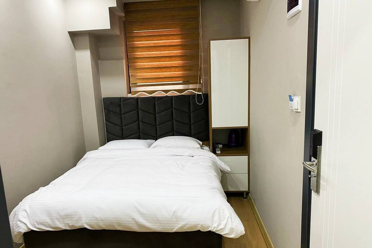 Economy Double Room | Minibar, WiFi (free)