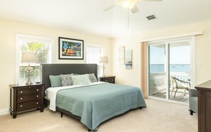 4 bedrooms, iron/ironing board, free WiFi, bed sheets - Waterfront 4 Bed 4 Bath Home in Key Cove Landings (Key West)