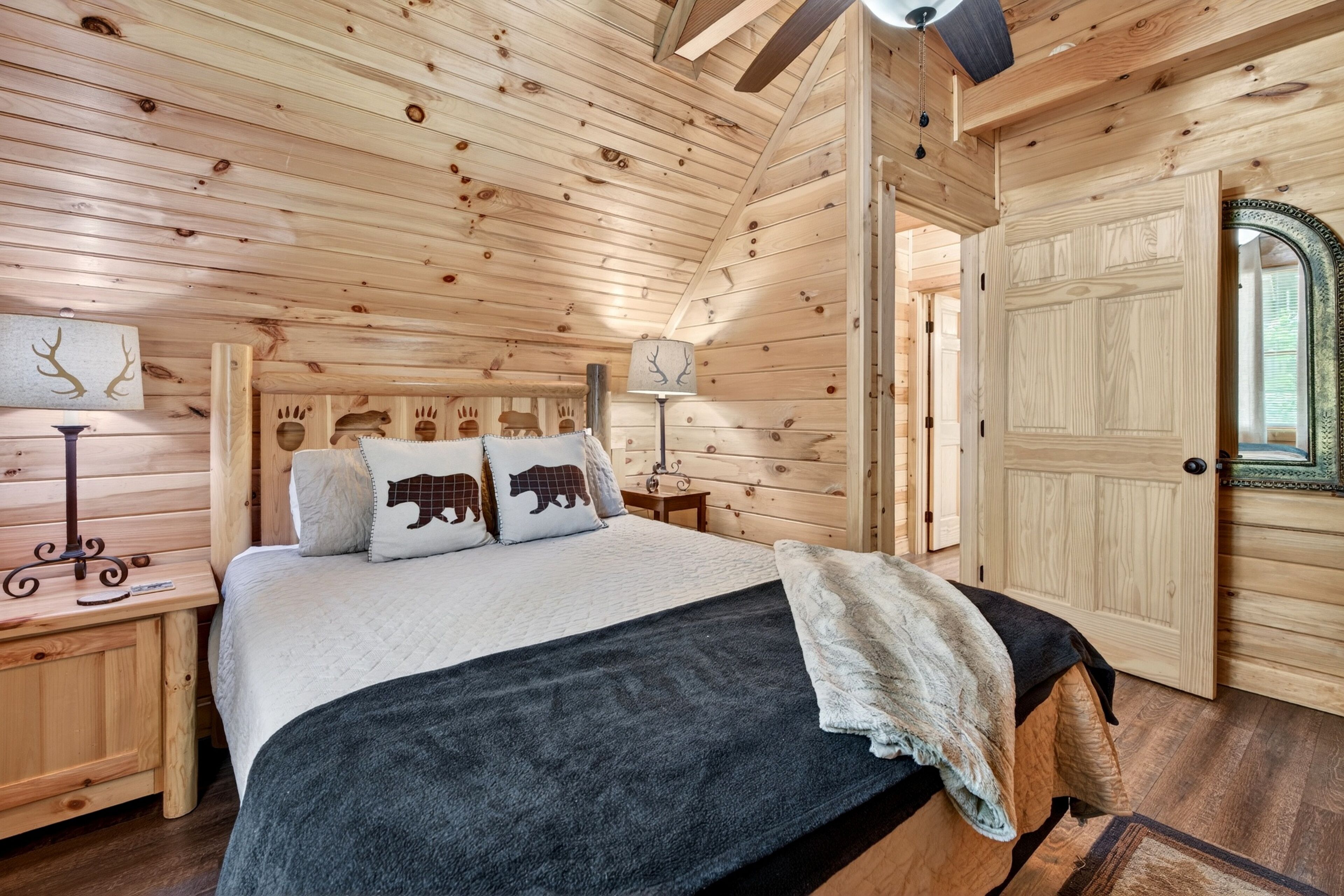 Cabin, 3 Bedrooms | 3 bedrooms, free WiFi