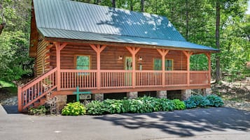 Cabin, 3 Bedrooms | Exterior