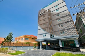 Exterior - Iris palace (Pattaya)