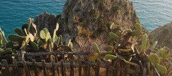 Holiday house / apartment with private property and pool