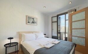 2 slaapkamers, een strijkplank/strijkijzer, wifi, beddengoed