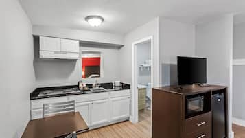 Room, 2 Queen Beds, Non Smoking (Efficiency) | Individually decorated, individually furnished, laptop workspace