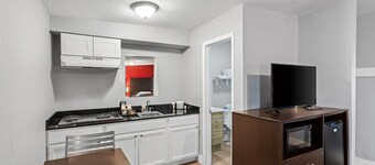 Rodeway Inn Kingsland - Lake LBJ