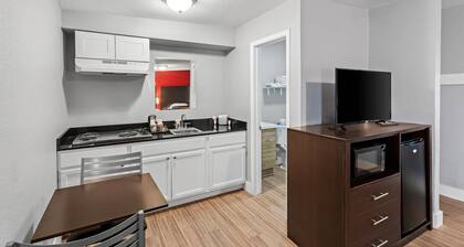 Rodeway Inn Kingsland - Lake LBJ