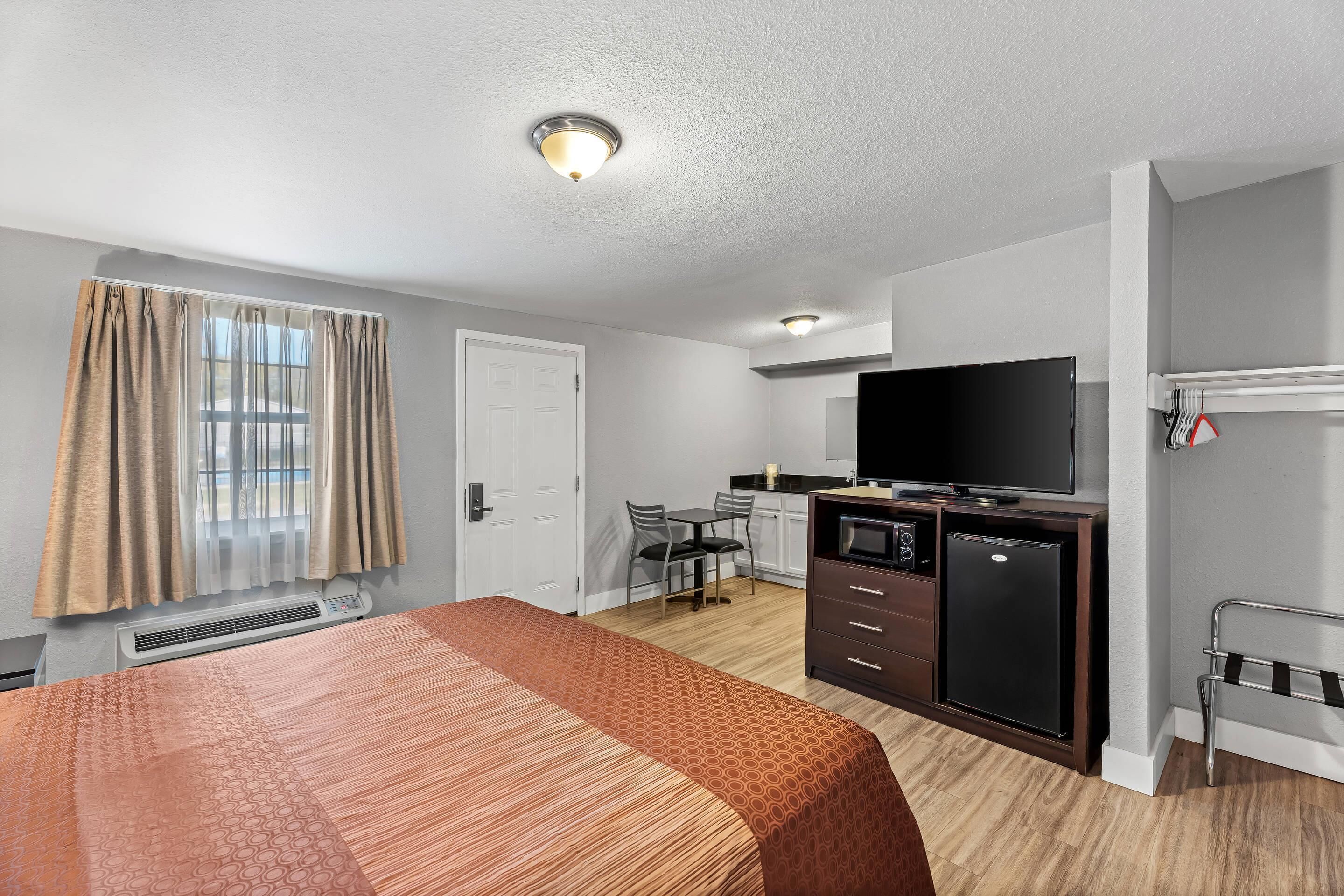 Individually decorated, individually furnished, laptop workspace