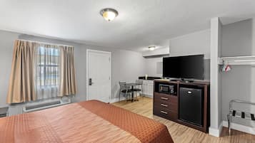 特色装修、特色家居、笔记本电脑工作区、遮光窗帘