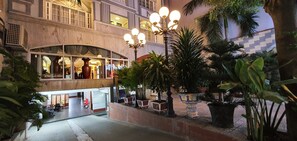 Fachada da propriedade