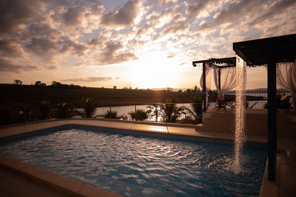 Outdoor pool, a heated pool