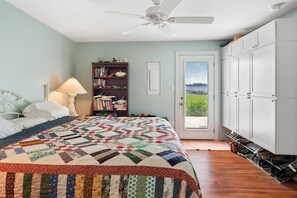 3 camere, una scrivania, Wi-Fi, lenzuola