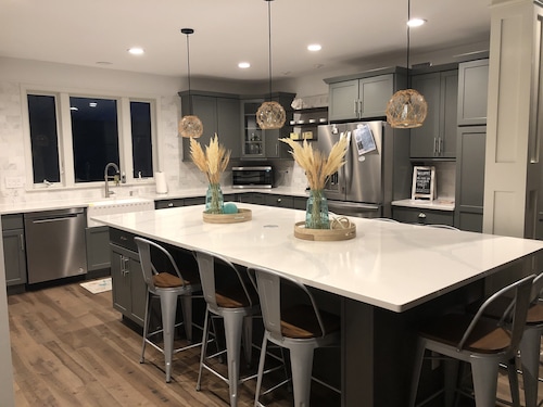 Coastal Paradise! Stunning Water Views, Steps From Beach, Perfect Family Getaway