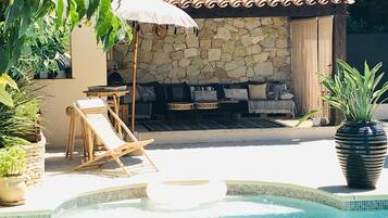 Piscine extérieure, piscine chauffée