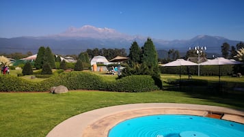 Suite Superior con Bañera tradicional | Vista a la montaña