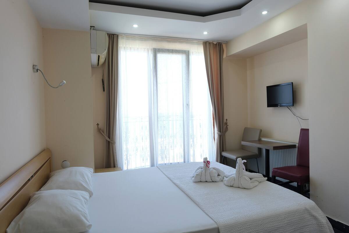 Deluxe Double Room with Sea View