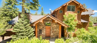 Sundance Lodge By Tahoe Getaways - Luxury 5 BR in Palisades with Ski Shuttle