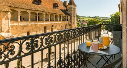 The gites of the castle