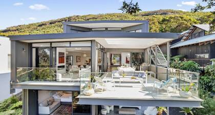 The Killcare Beach Pad - Easy walk to beach and bay, pet friendly