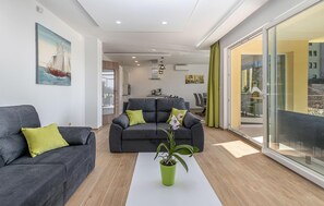 Smart TV, tavolo da calcetto