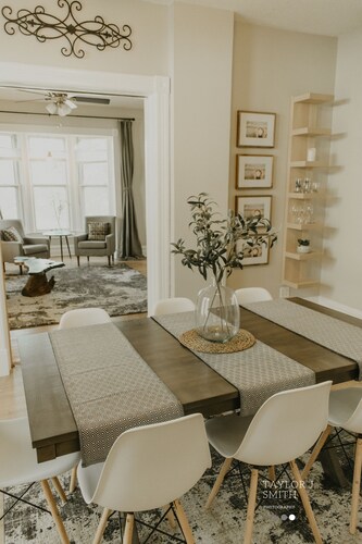 WINTER SPECIAL - askeleen päässä keskustasta: 2Bed, 1Bath, täysin uusittu