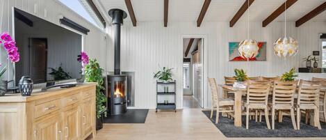 تناول الطعام