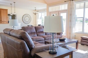 Smart TV, videojuegos, estéreo y monitor de computadora 