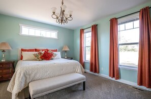 4 habitaciones, escritorio, tabla de planchar con plancha y wifi gratis 