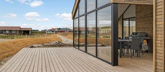 Nice home in Harboøre with sauna