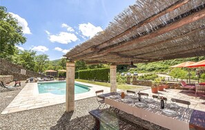 Outdoor dining - Cozy home in Greve in Chianti with sauna (Greve in Chianti)