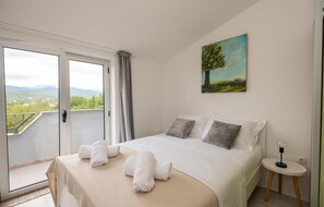 7 Schlafzimmer, Zimmersafe, kostenloses WLAN, Bettwäsche