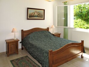 3 soverom, reiseseng for barn, wi-fi (inkludert) og sengetøy