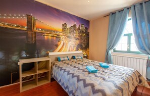 4 Schlafzimmer, Reisekinderbett, kostenloses WLAN, Bettwäsche