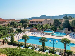 Pool - Nice apartment for 4 guests with A/C, WIFI, pool, TV, terrace and pets allowed (Monticello)